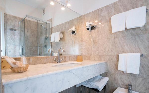 Hotel San Giorgio Fiuggi Esterno foto